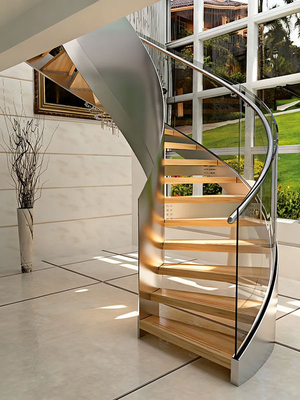 嵌入式玻璃楼梯的优点和缺点是什么